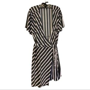 ANDEAWY Shortsleeved Striped Wrap Dress Size 3x